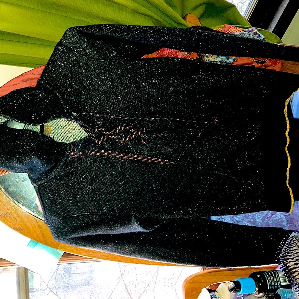 Princess Vera Wang Hoodie Medium